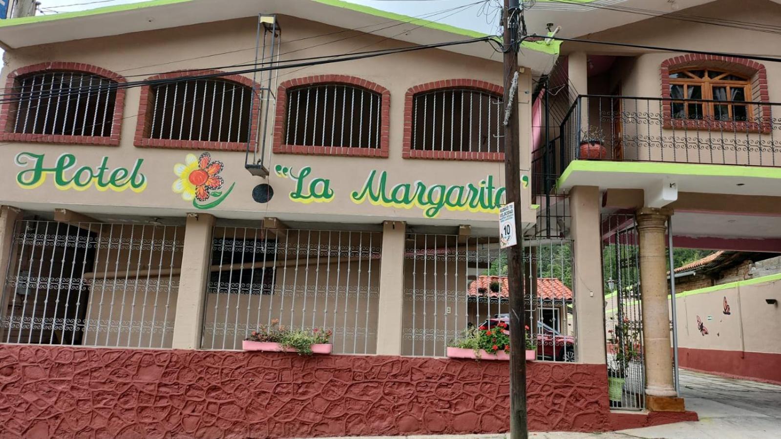 Hotel La Margarita Mineral de Angangueo Eksteriør bilde